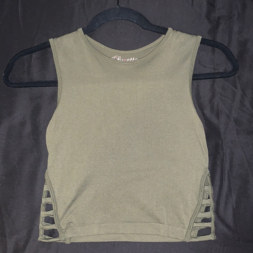 Luzette Collection green top